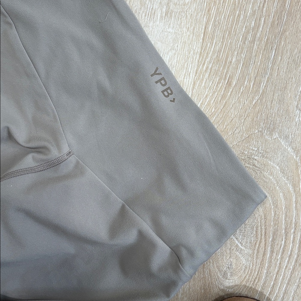 A&F YPB leggings - Picture 3 of 4
